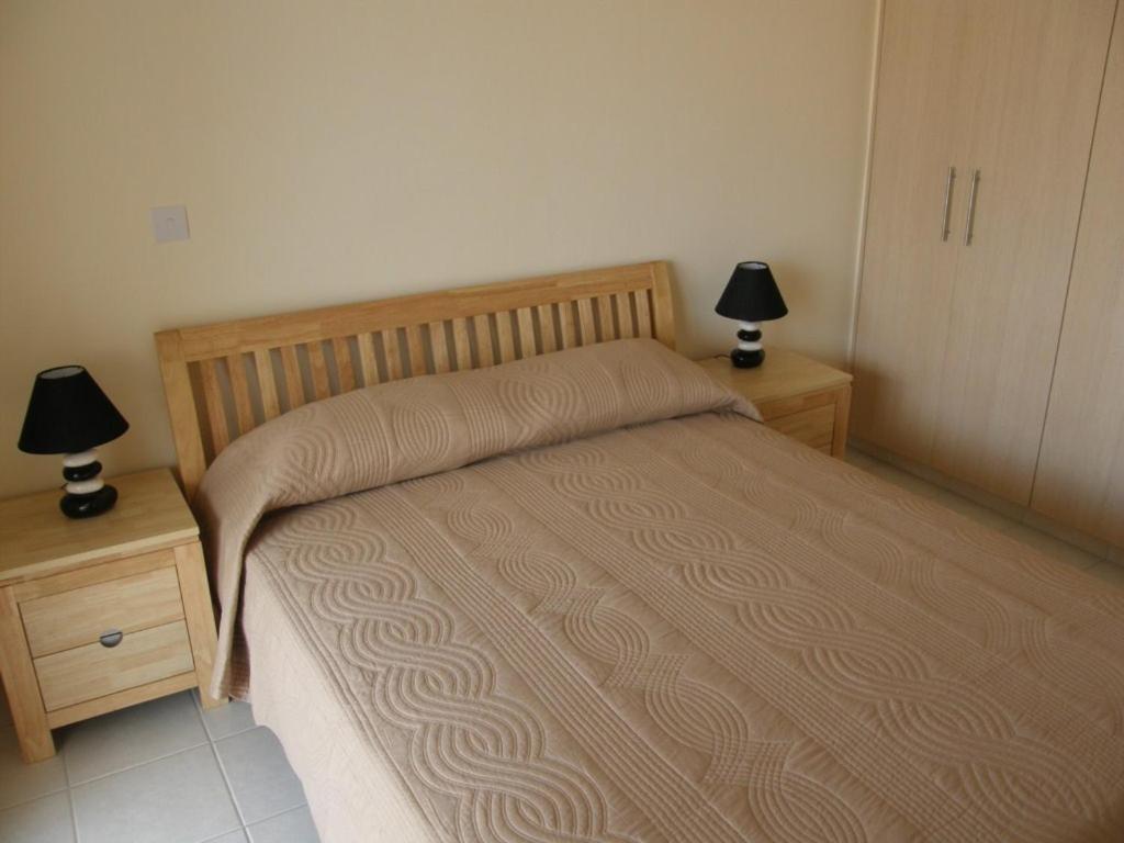 Kronos Apartment *