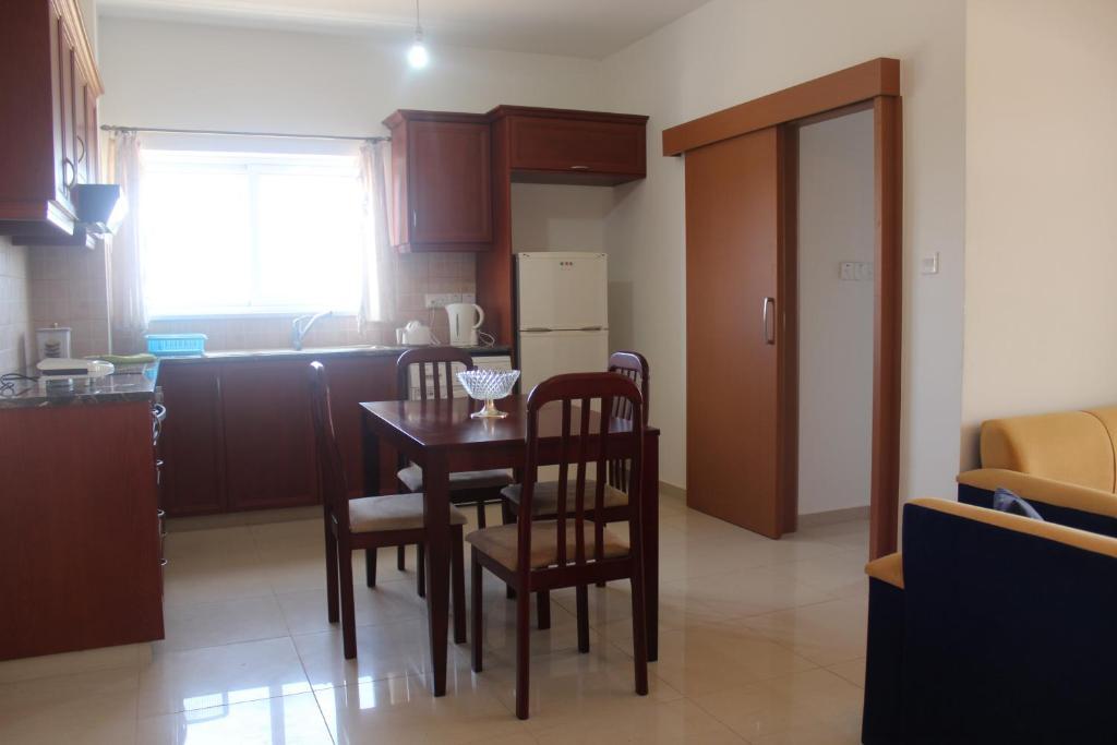 Galatia's Court Apartment Paphos