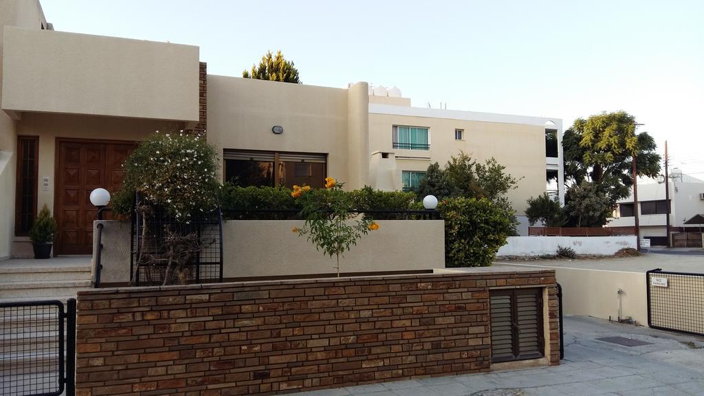 Ideal Family House