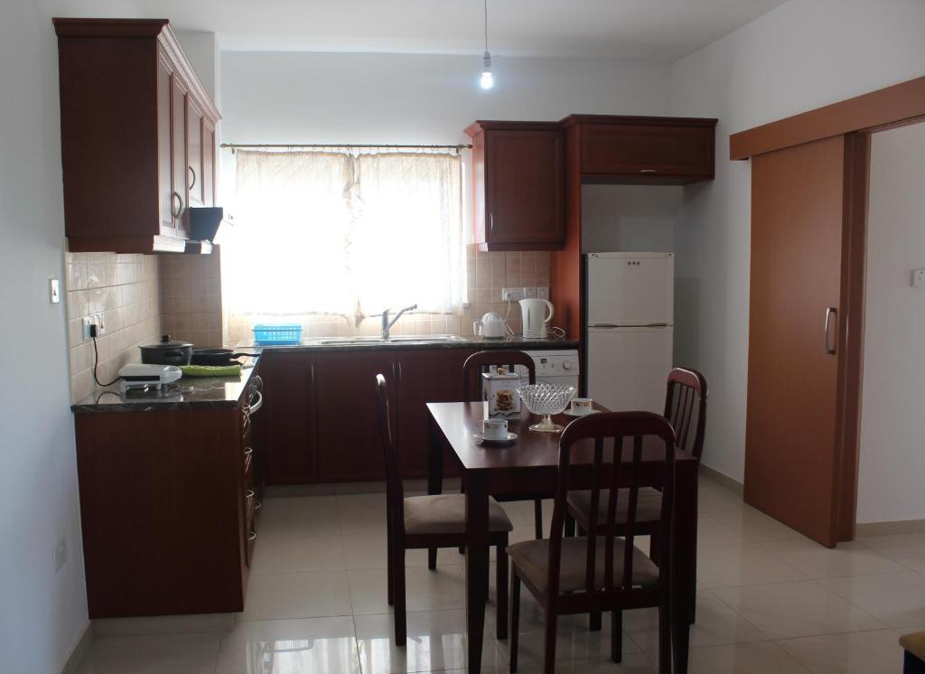 Galatia's Court Apartment Paphos