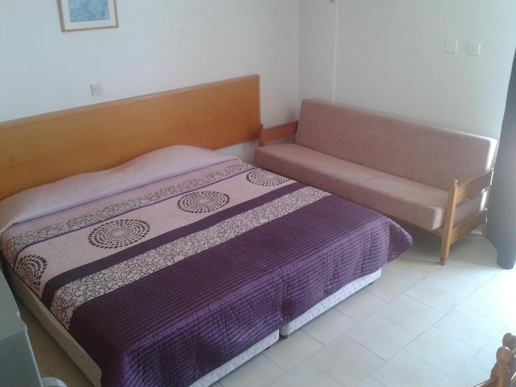 Agrino Ayia Napa