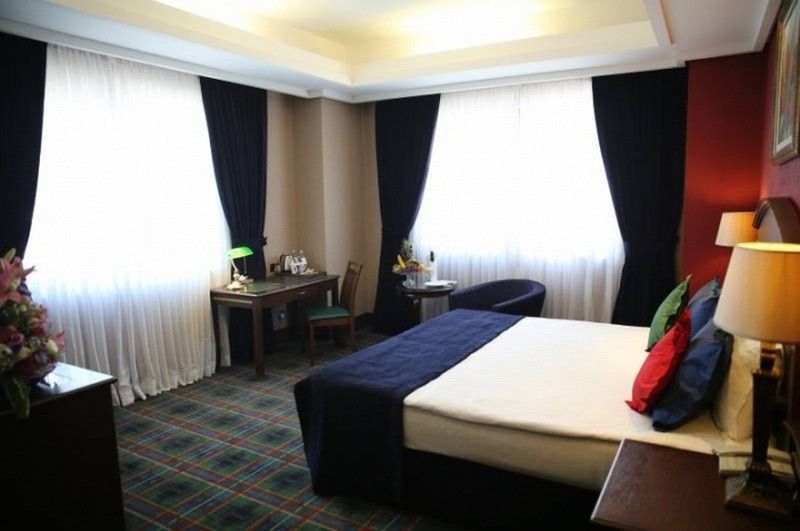 Hotel Merit & Casino