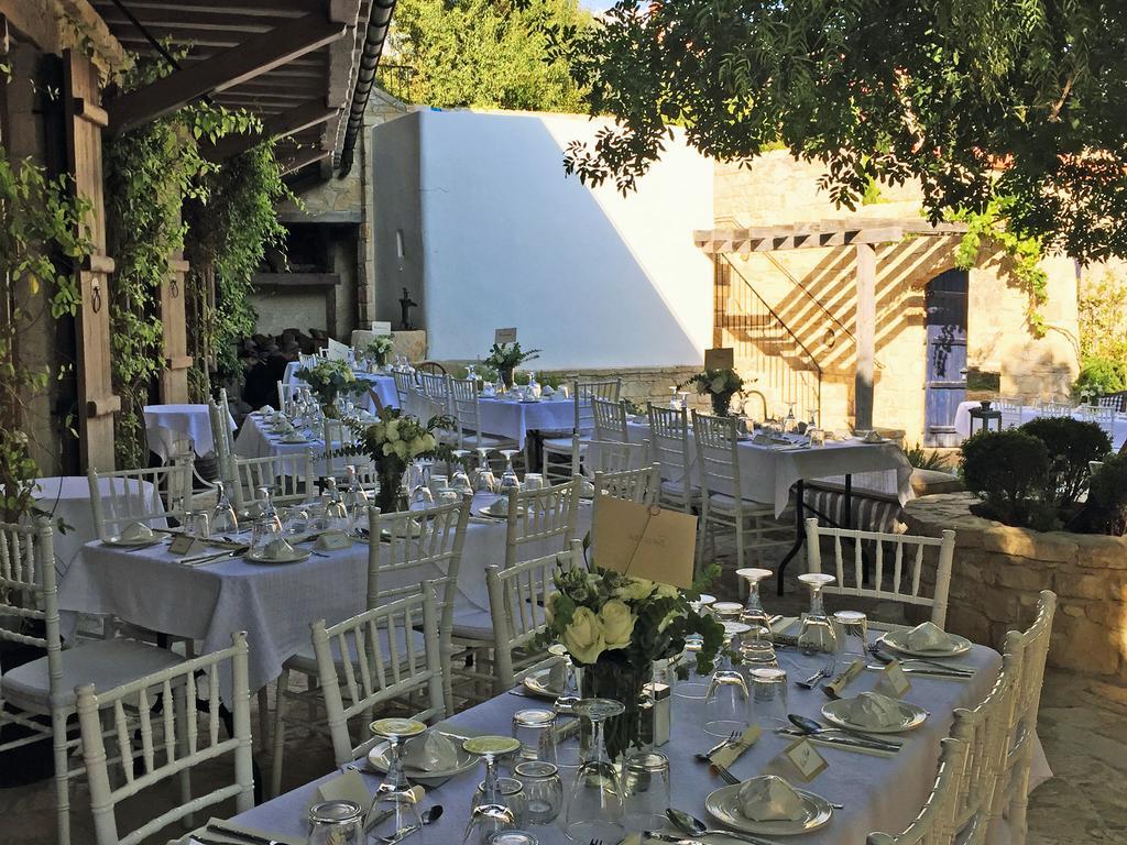 Apokryfo Traditional Guest house 2*