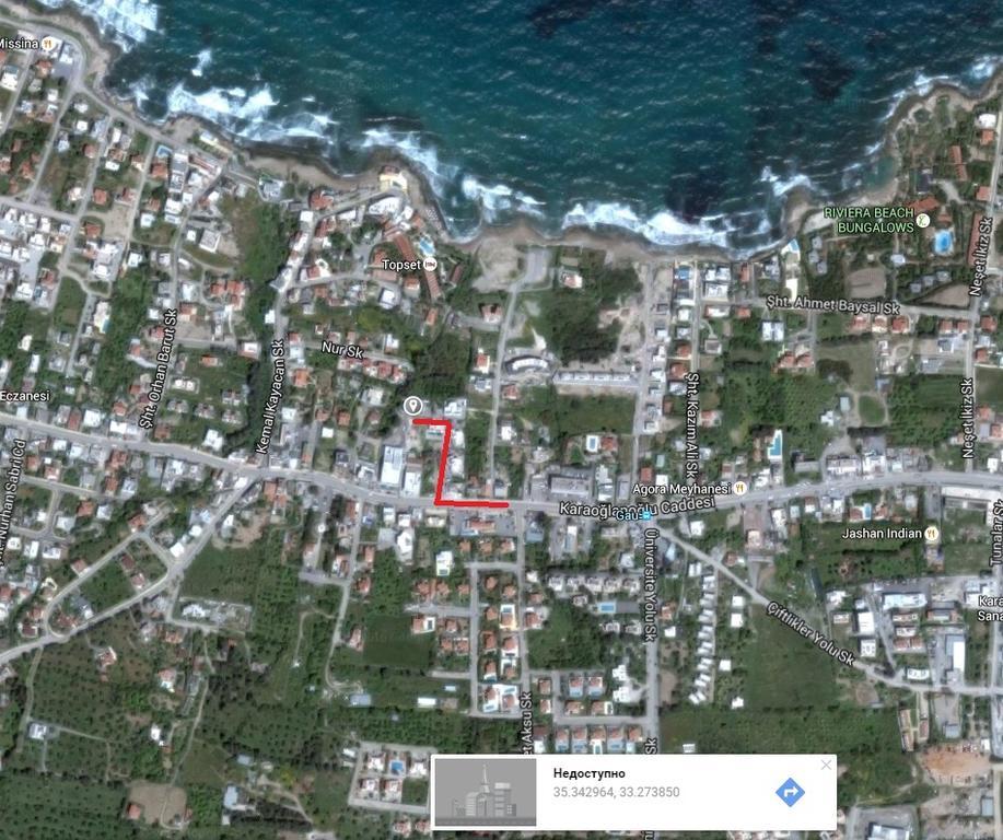 White * Kyrenia (Northern Cyprus)