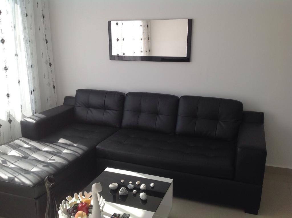 Apartment White Kyrenia (Northern Cyprus)