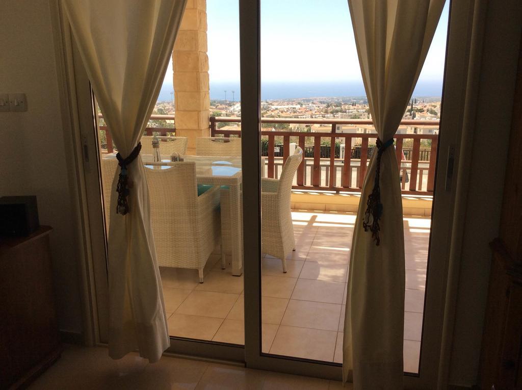 Loggin Holiday House Holiday home Peyia