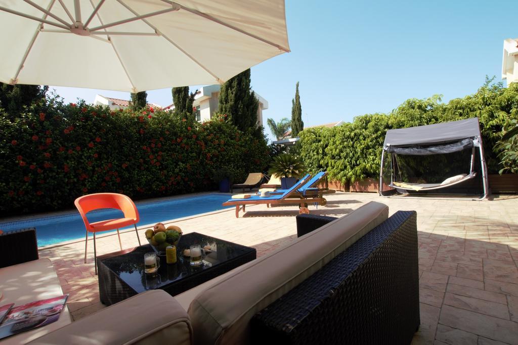 Villa Helene Protaras