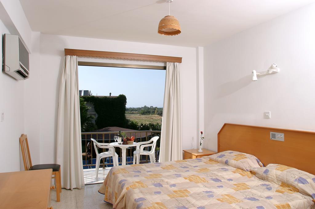 Alkionest Hotel Polis