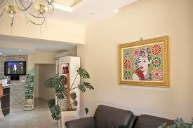 Sunrise Arches Apartments *