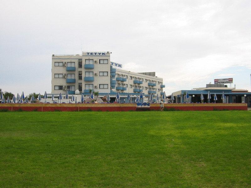 Hotel Tetyk Pernera