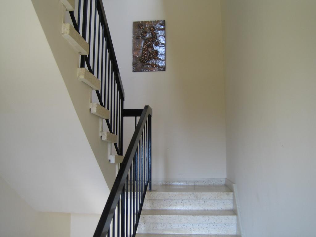 Apartment Chariandry Court *