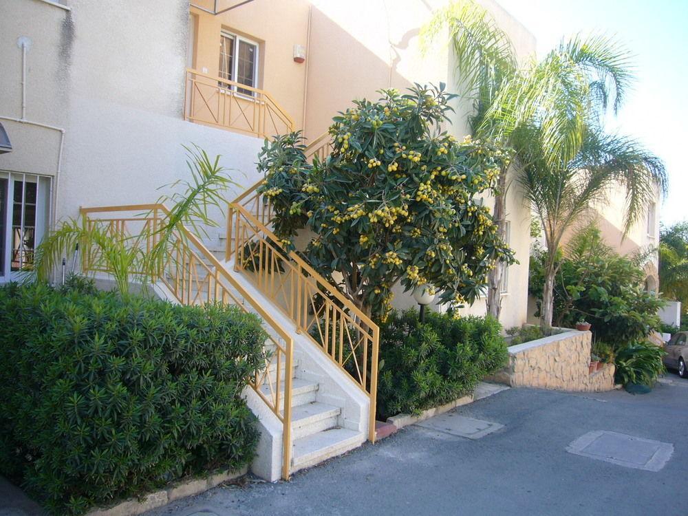 Santa Barbara Complex * Limassol