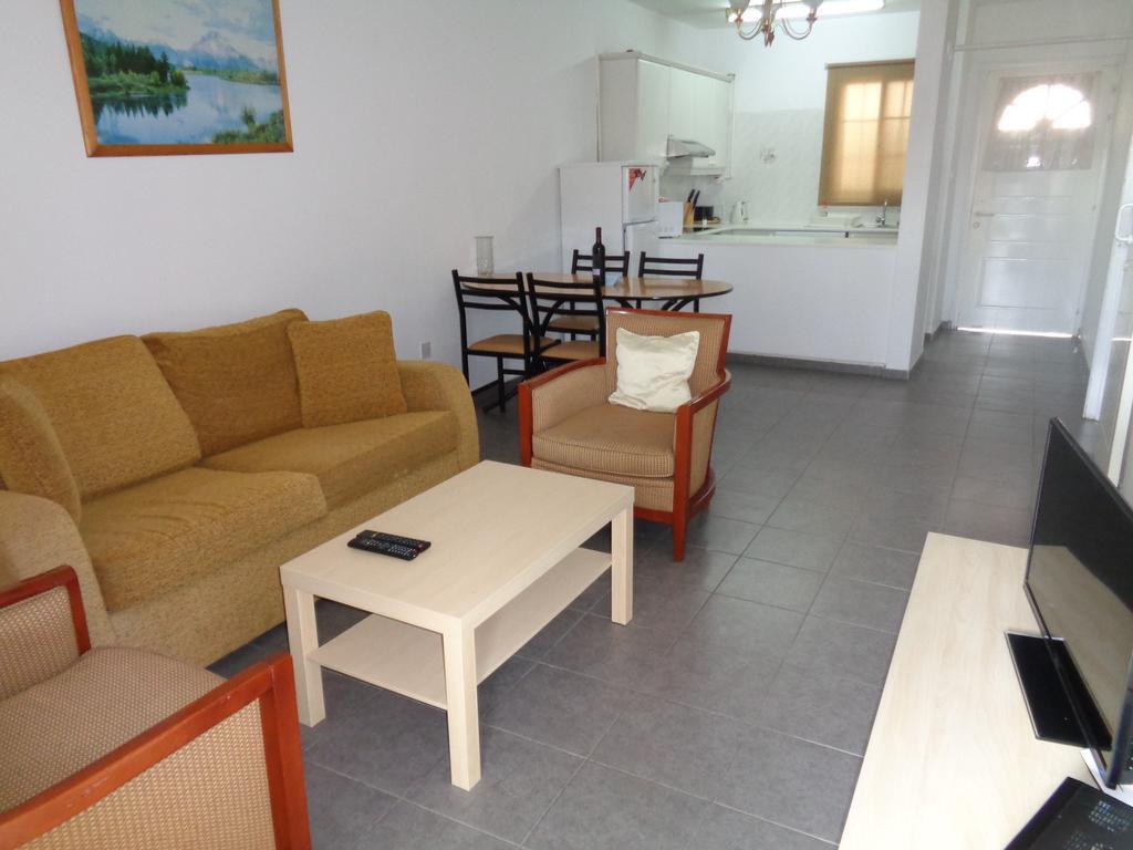 Santa Barbara Complex Apartment