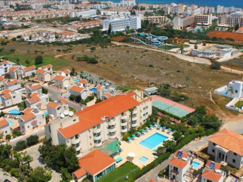 Aparthotel Mandalena