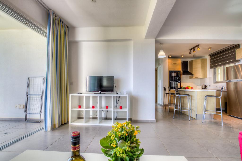 Apartment Beachfront Trident