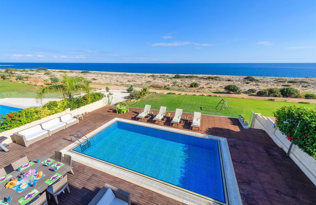 Villa Leonies By The Sea Protaras