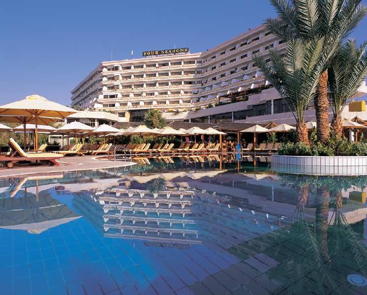 Four Seasons Hotel 5*