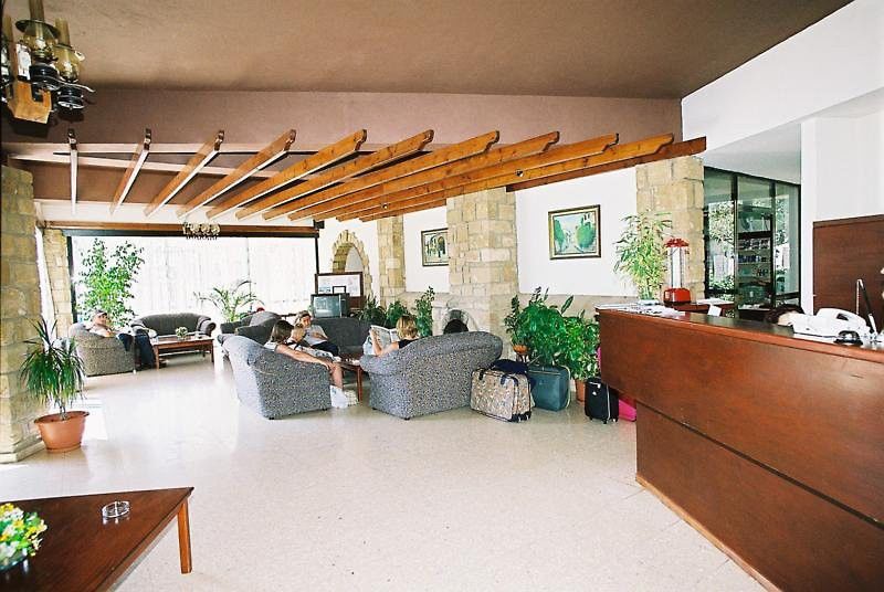 Aparthotel Hilltop Gardens 3*