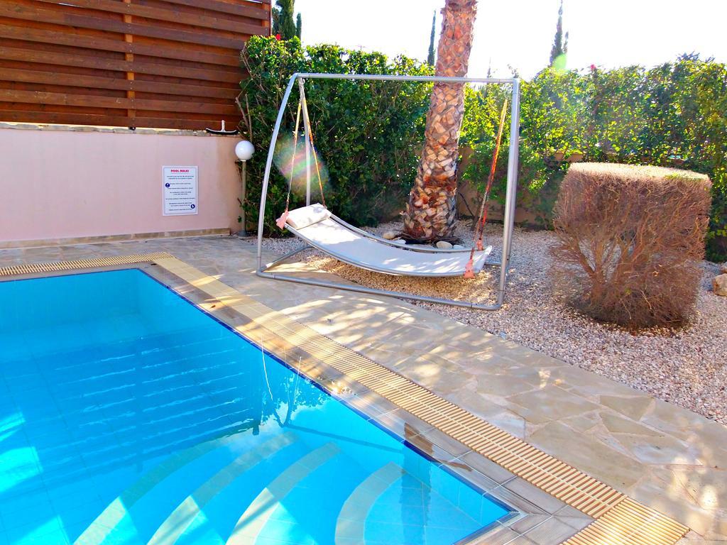 1 Sandy - Heated Pool - Jacuzzi - Private Area - Sea Views Polis