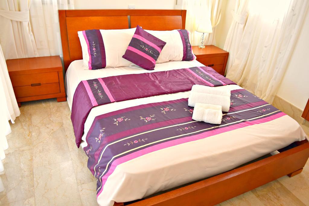 Limni Sandy - Heated Pool - Jacuzzi - Private Beach Area Pousada *