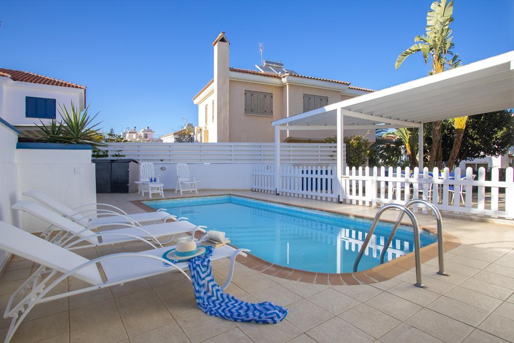 Nicol 31 Villa