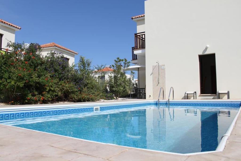 Poseidon * Paralimni