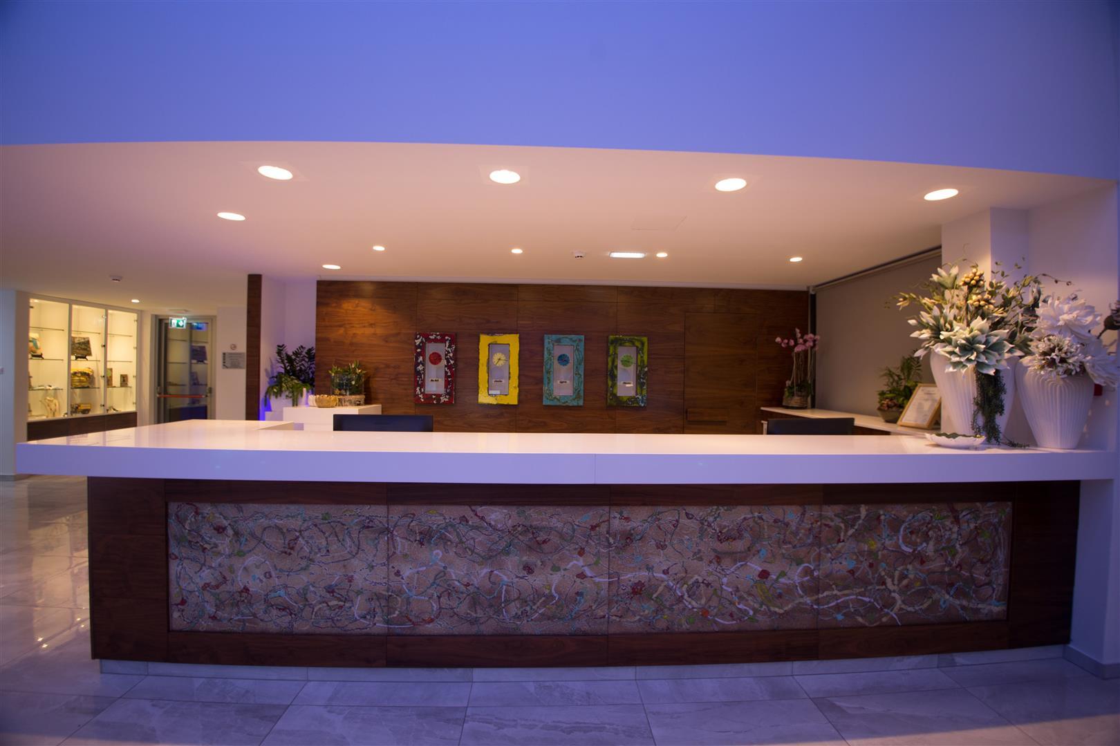 Nicholas Color Hotel 4*