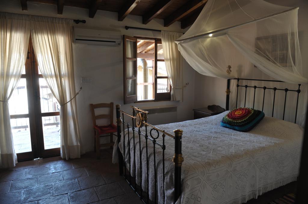 Country house Zangoulos Kakopetria