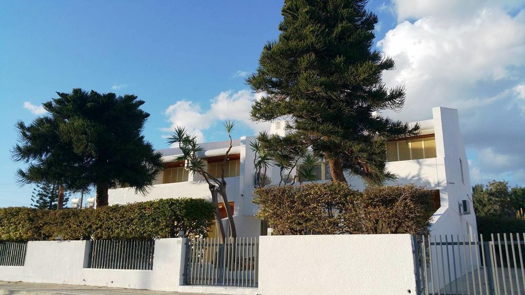 Napa Nissi Beach Villa