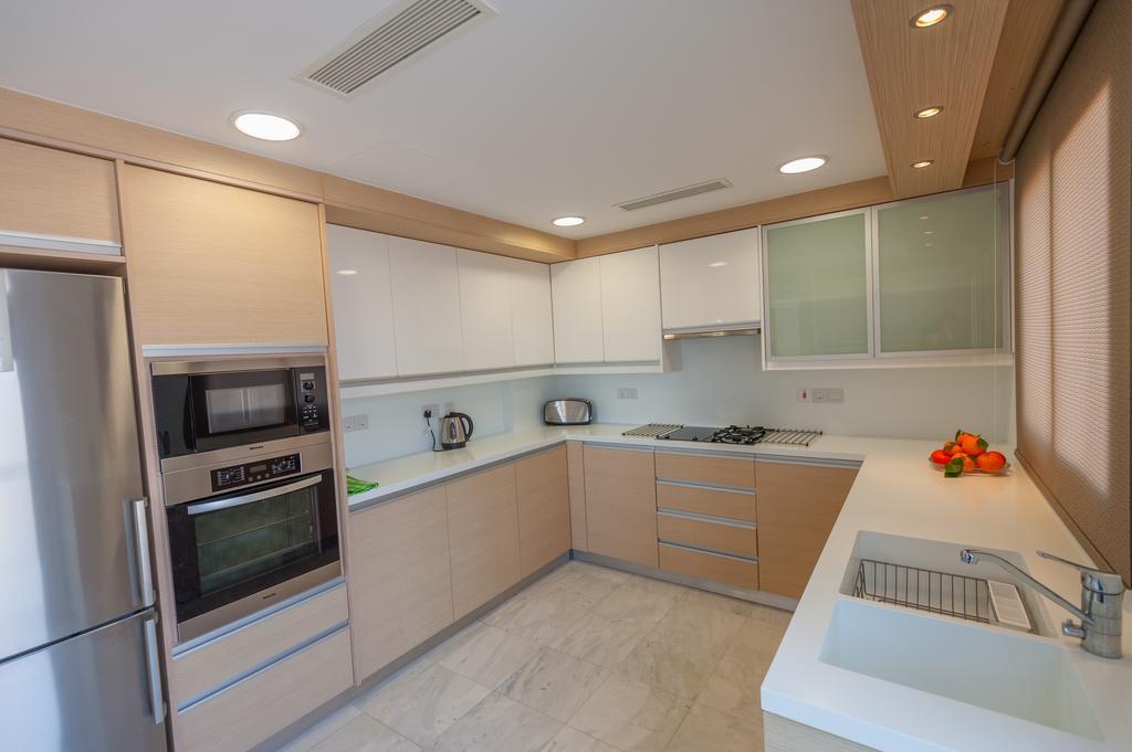 Elysia Park Aparthotel 4*