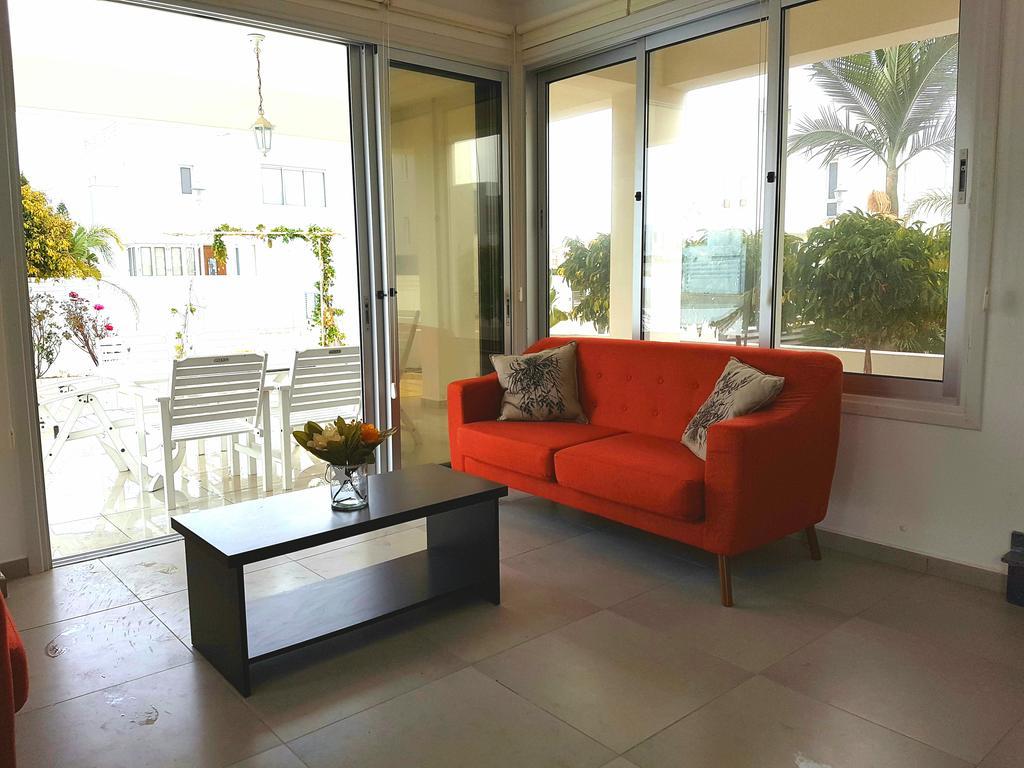Colonial Beach Villa 16 & 15 Villa *