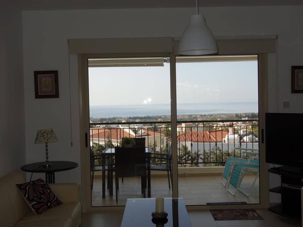 Alineris Apartment Peyia