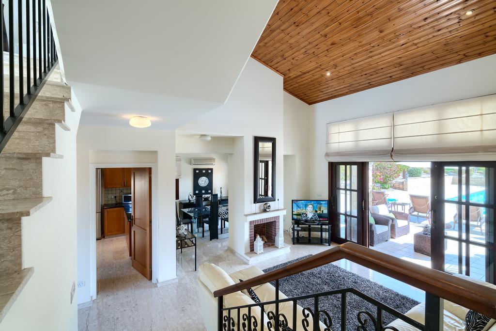 3 Bedroom Anassa With Private Pool And Gardens, Aphrodite Hills *