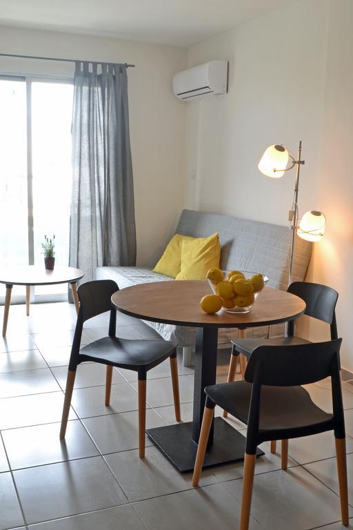 Athena Homes Apartamento *