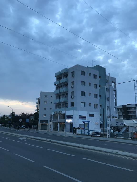 Athena Homes Apartamento *