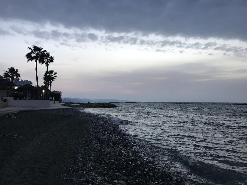 Athena Homes Apartamento Limassol