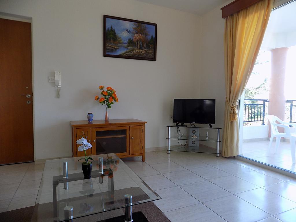 Guest house Kyriakos Court *