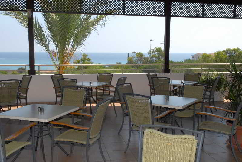 Iris Hotel