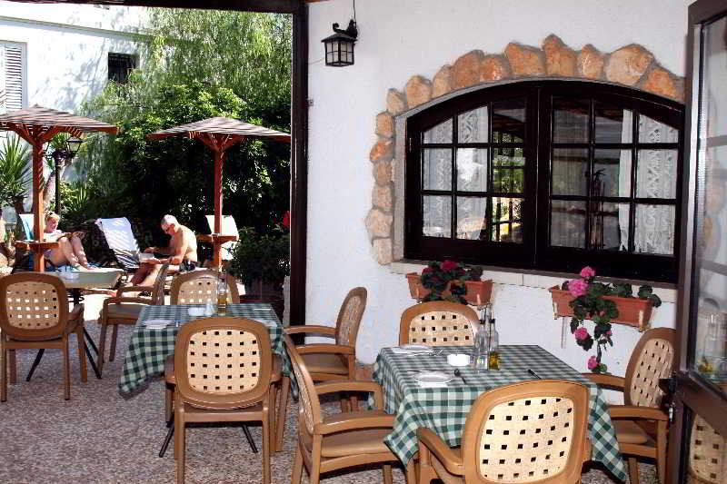 Anais Bay Hotel 3*