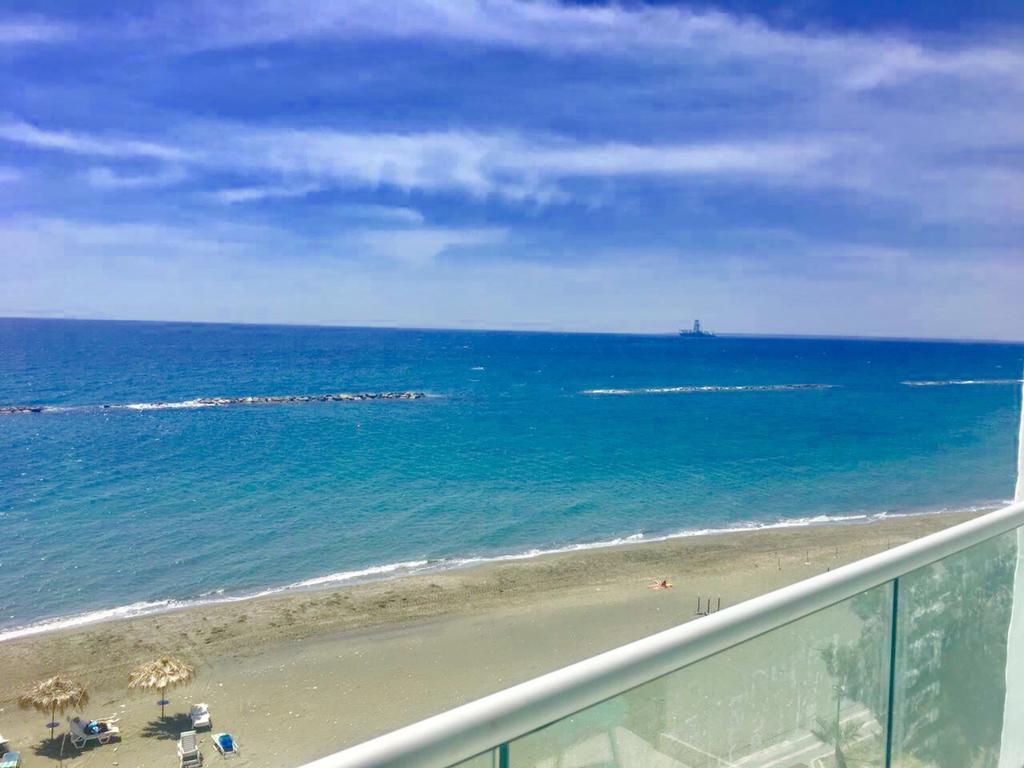 On The Penthouse By Trulycyprus Apartment *