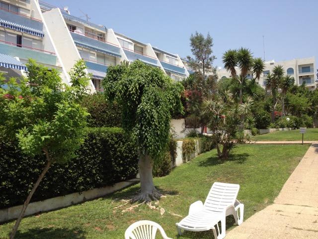 Apartment Amathusia Beach