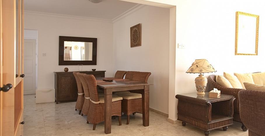 Amathusia Beach Apartment *