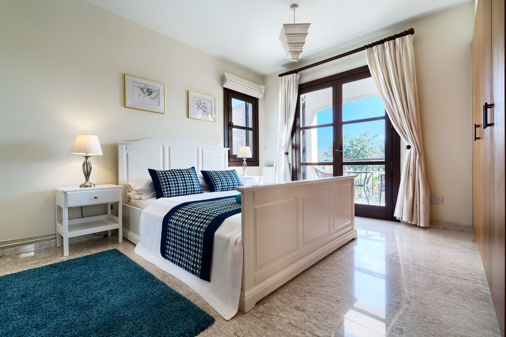 3 Bedroom Anassa With Private Pool And Gardens, Aphrodite Hills * Kouklia