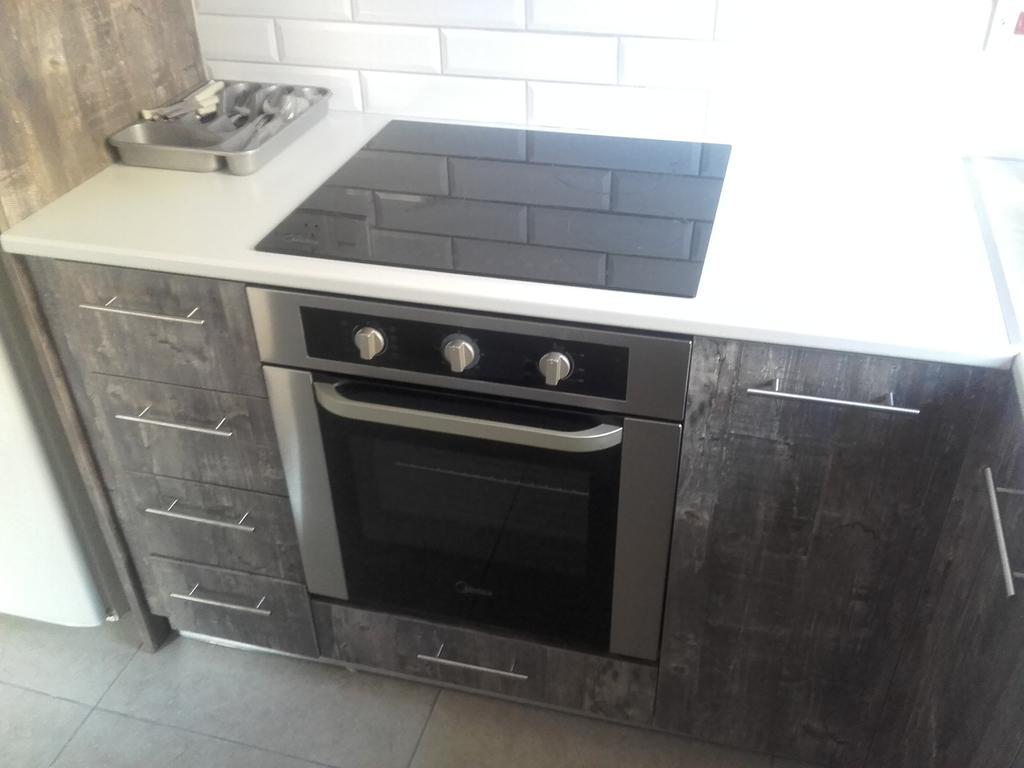 Apartment Property Direct Andria Court *