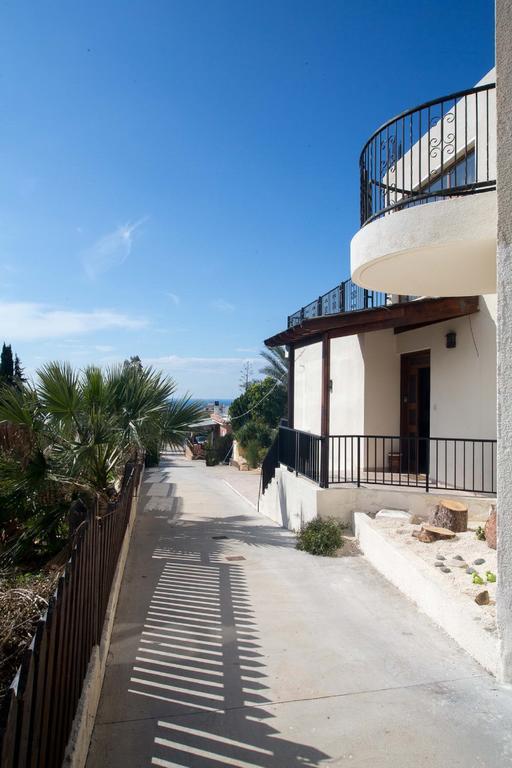 Sunkiss Villa *