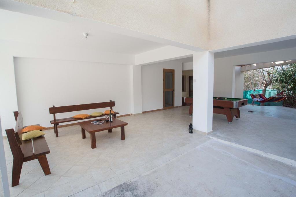 Sunkiss Villa *