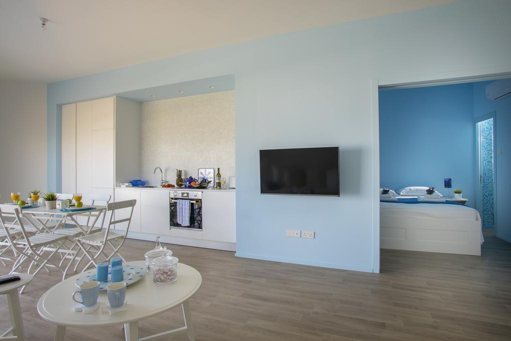 Apartment Azure Beachfront *
