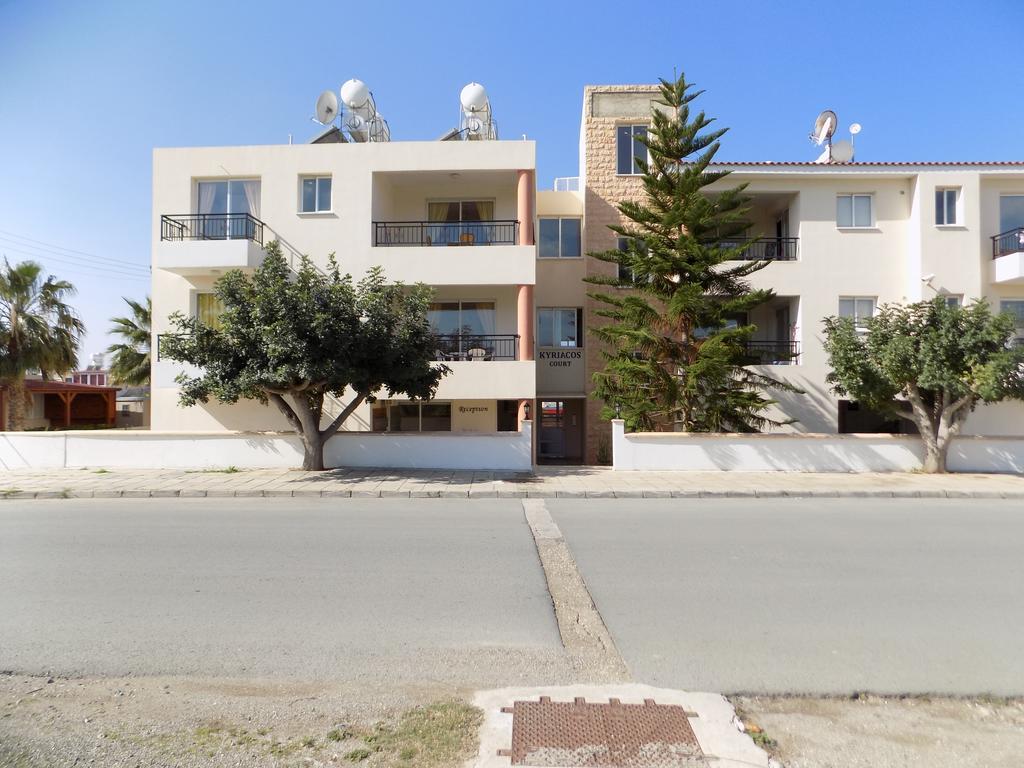Kyriakos Court Guest house
