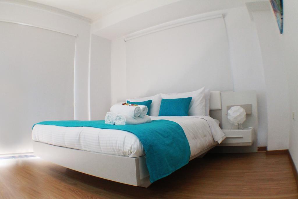 Lazuli Beachfront Penthouse 504 Apartment Larnaca