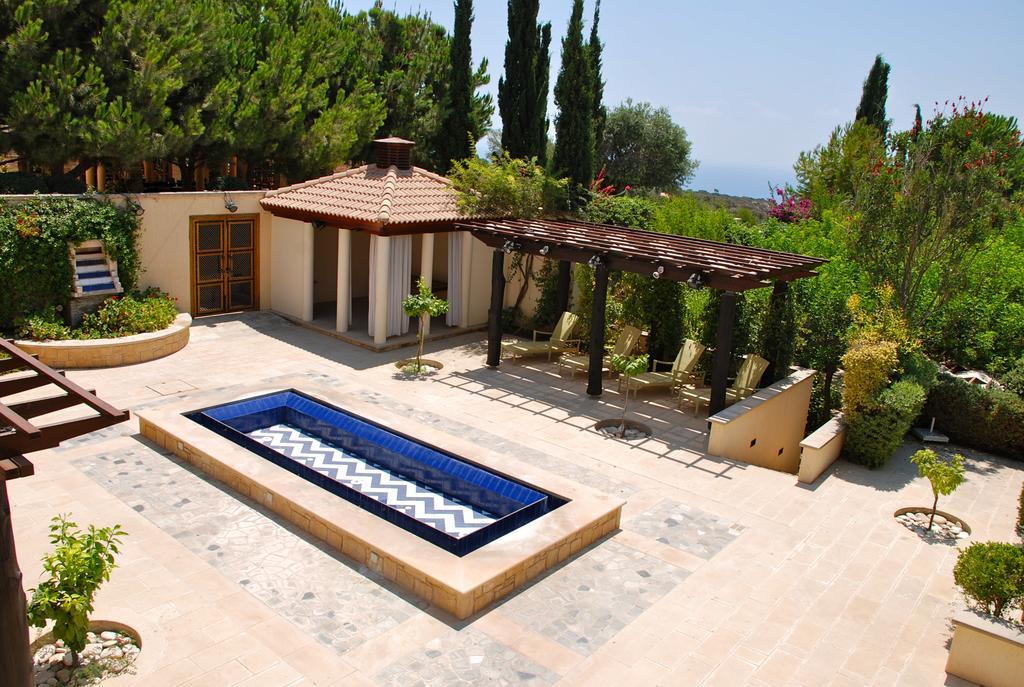 3 Bedroom Anassa With Private Pool And Gardens, Aphrodite Hills Villa